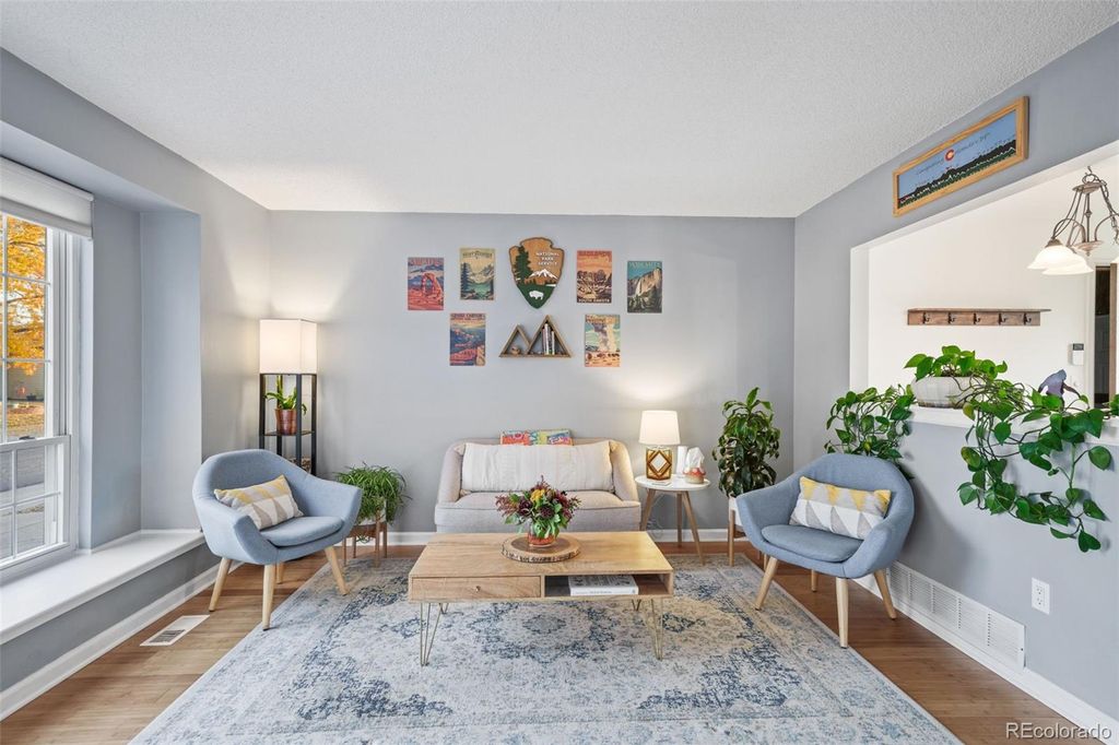 Photo of 8635 W Teton Avenue, Littleton, CO 80128 (MLS # 3790137)