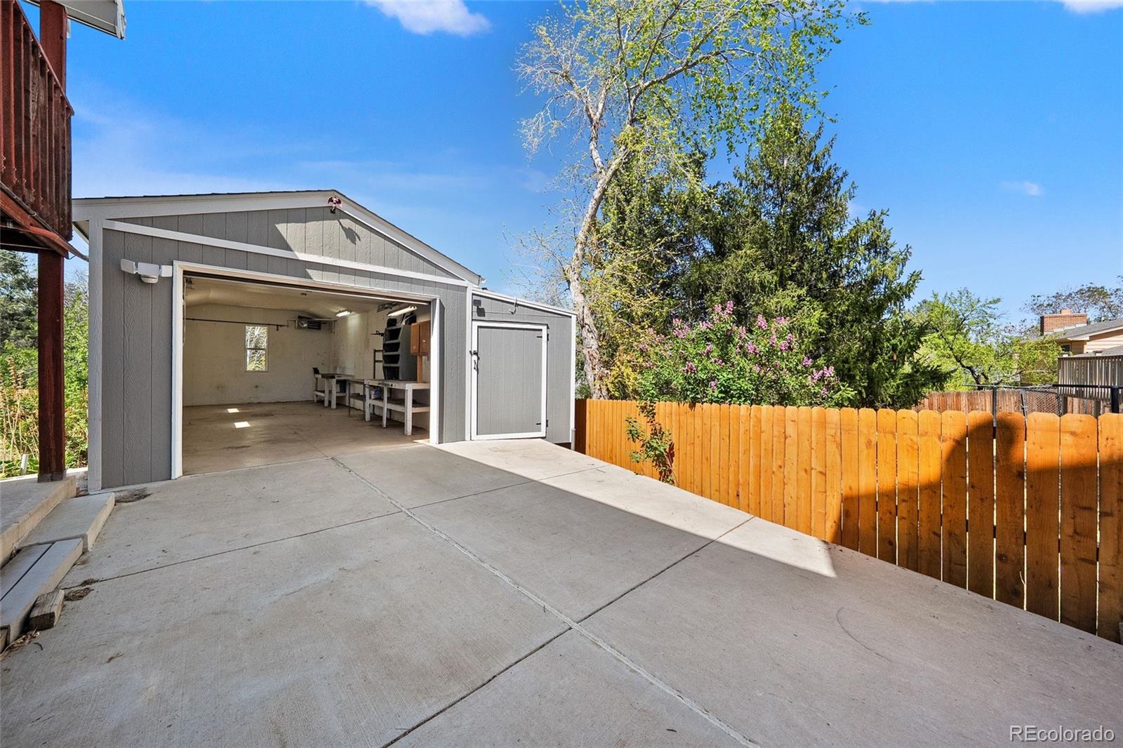 19367 E Eastman Place