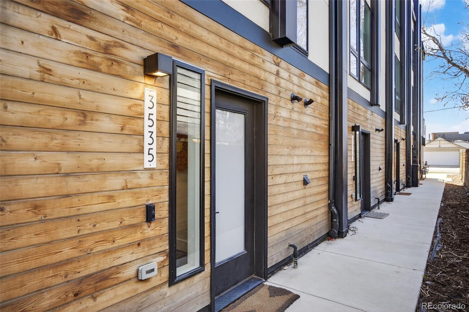 3535 W Conejos Place