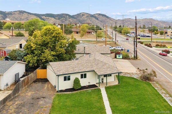 993 TORREY ST, GOLDEN, CO 80401 - Image e41a203e88bb7a0271edd61eddb5d9f5/651467392