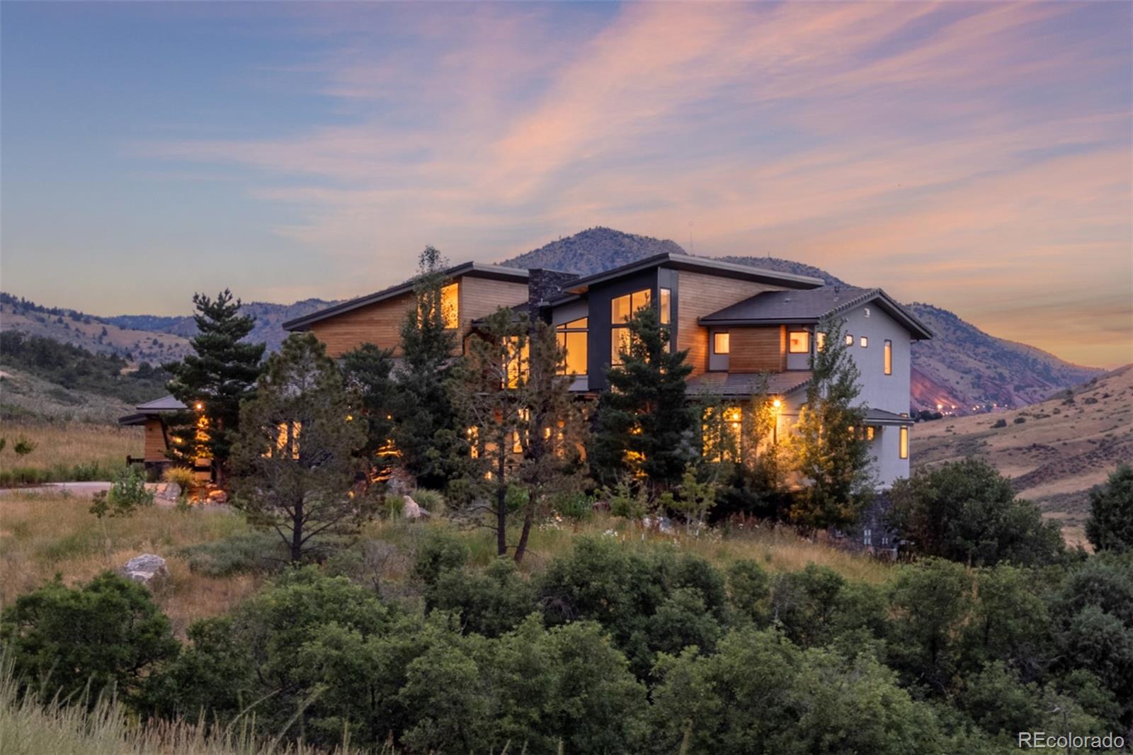 15480 Dinosaur Ridge Road