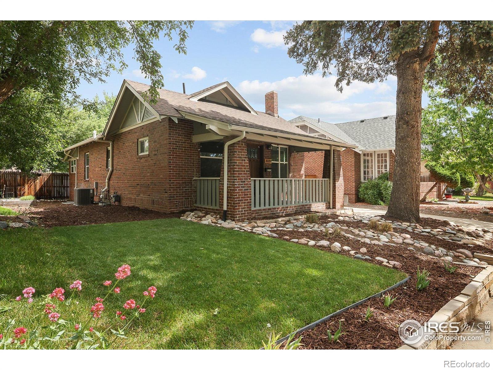 3039 W Denver Place