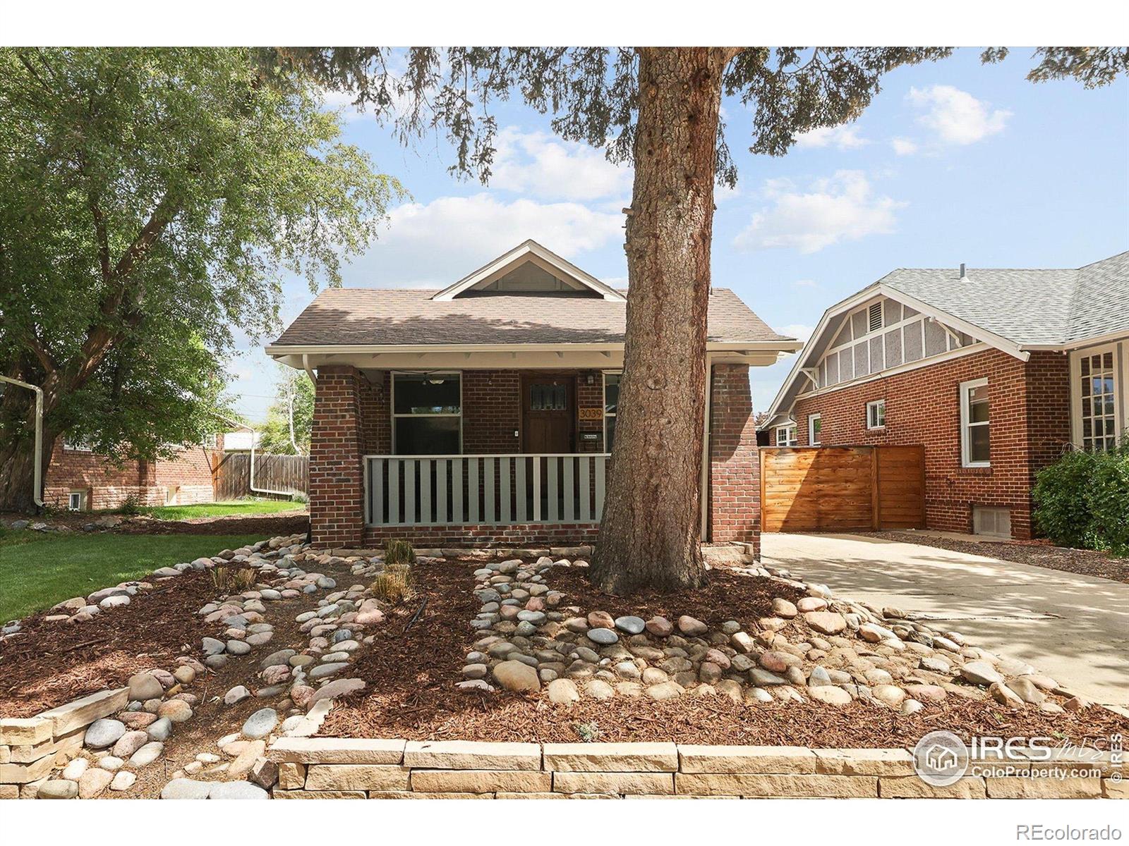 3039 W Denver Place