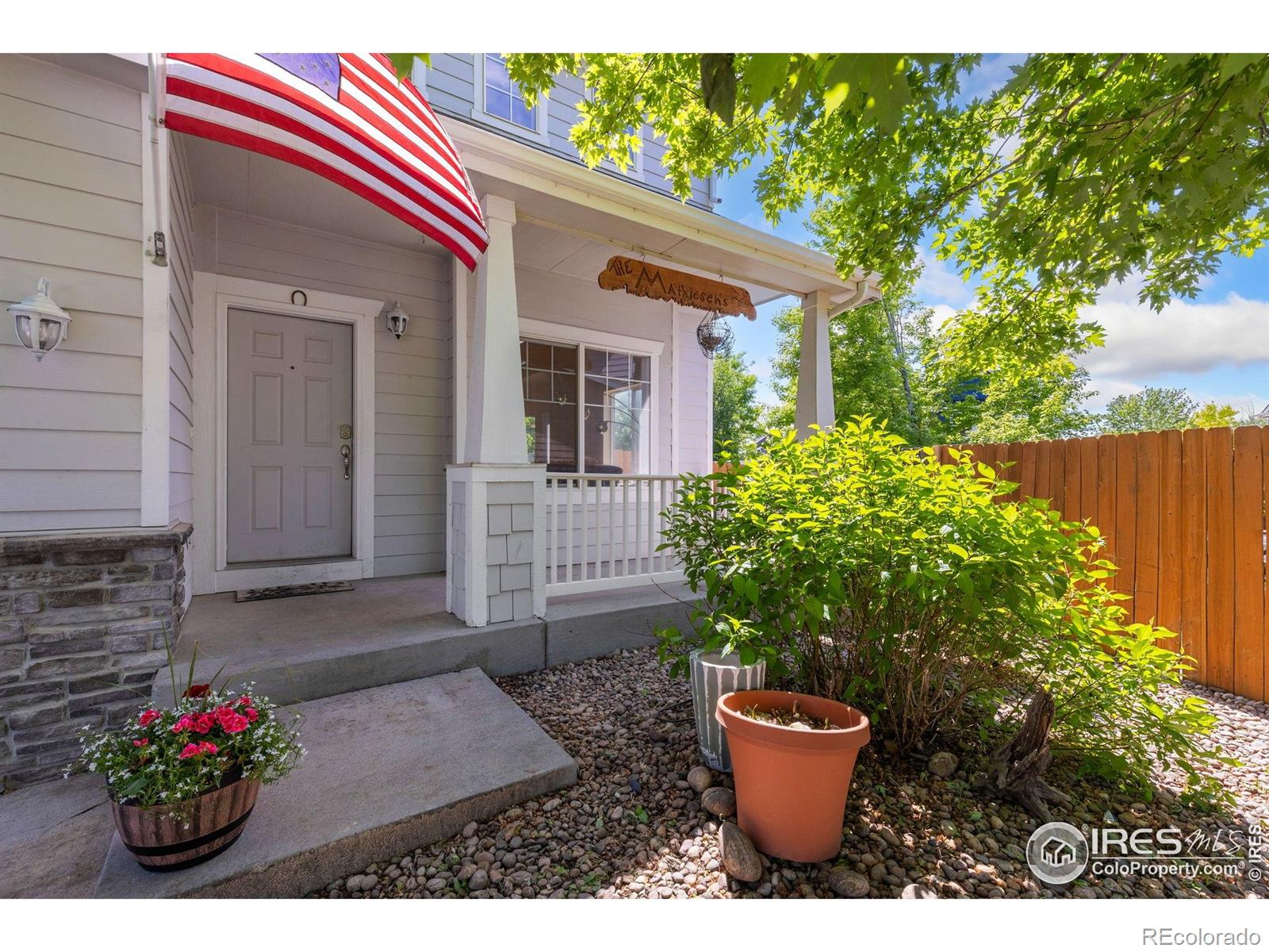 670 Short Court