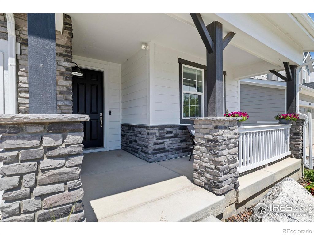 Photo of 1923 High Plains Drive, Longmont, CO 80503 (MLS # IR1043421)