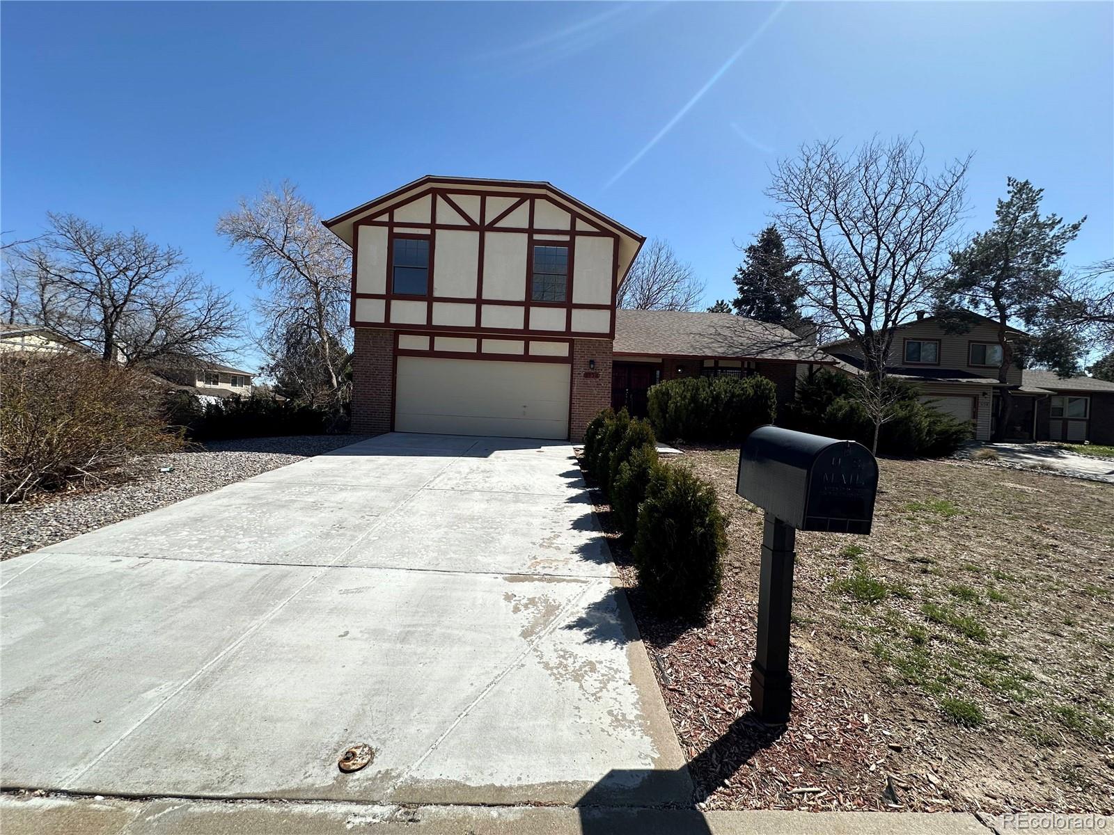 5138 S Sedalia Court