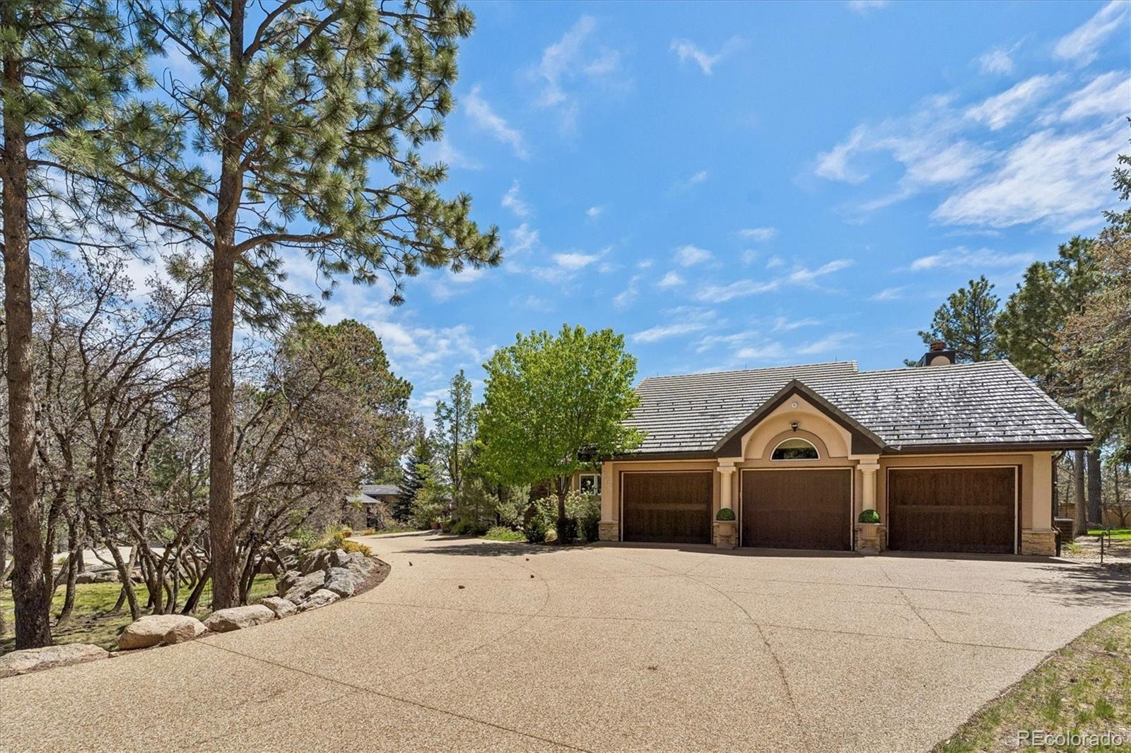 668 Silver Oak Grove