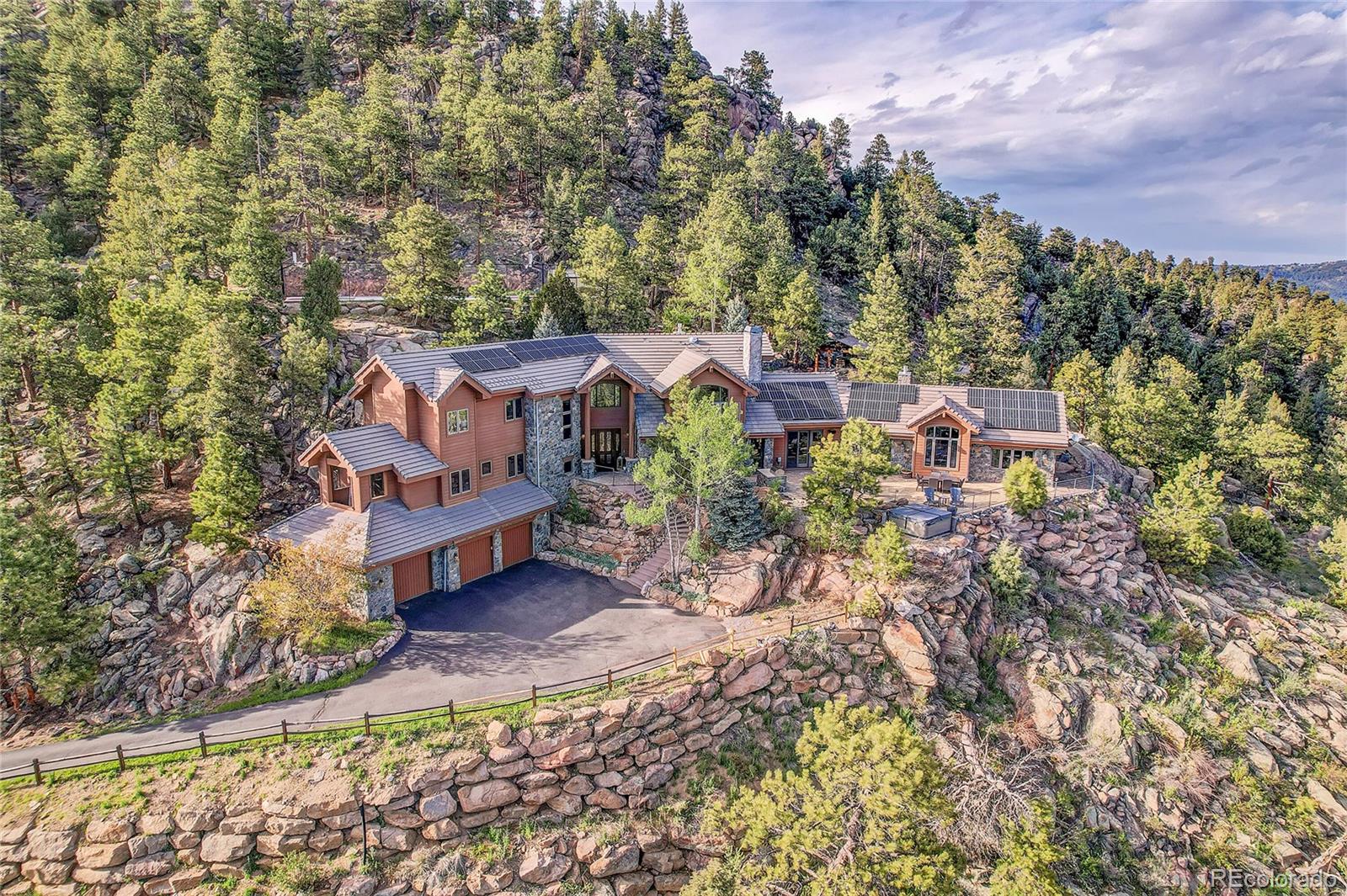 3864 Valley Drive