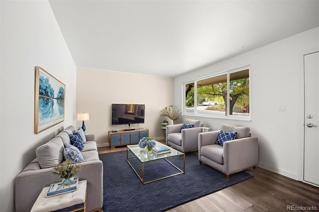 Photo of 264 Leona Drive, Denver, CO 80221 (MLS # 4638024)