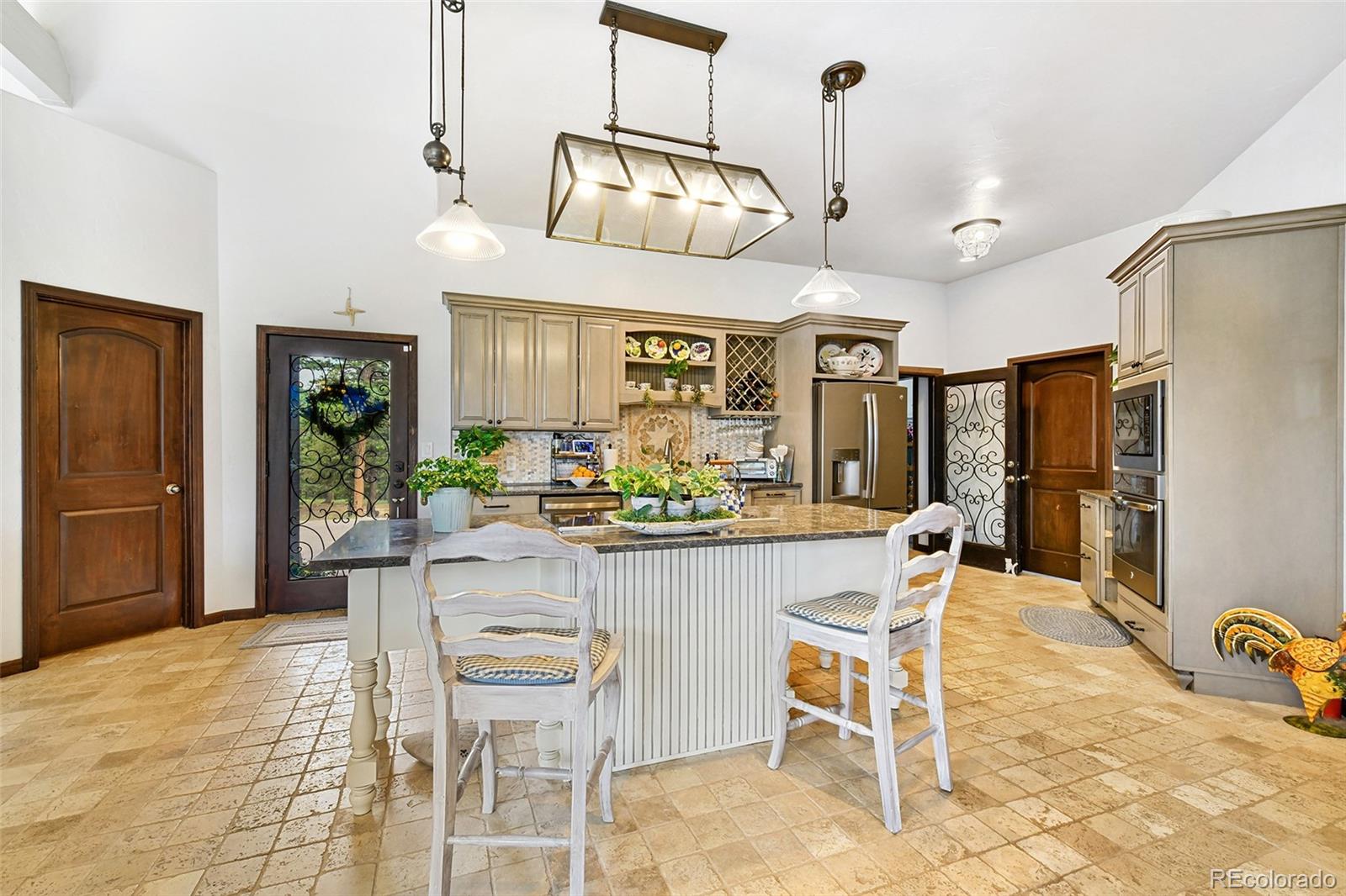 549 Mohawk Heights