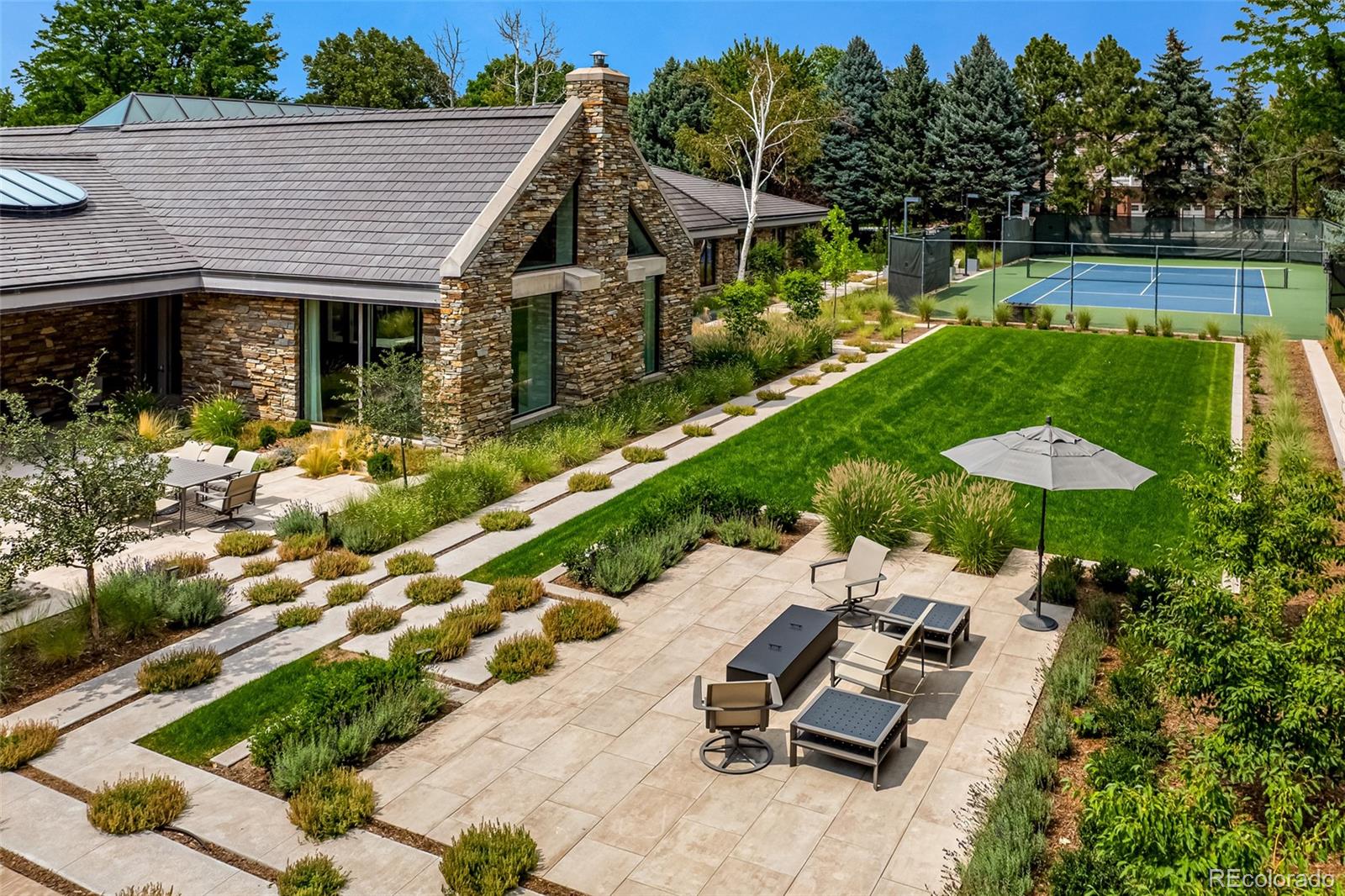 9 Cherry Hills Farm Court
