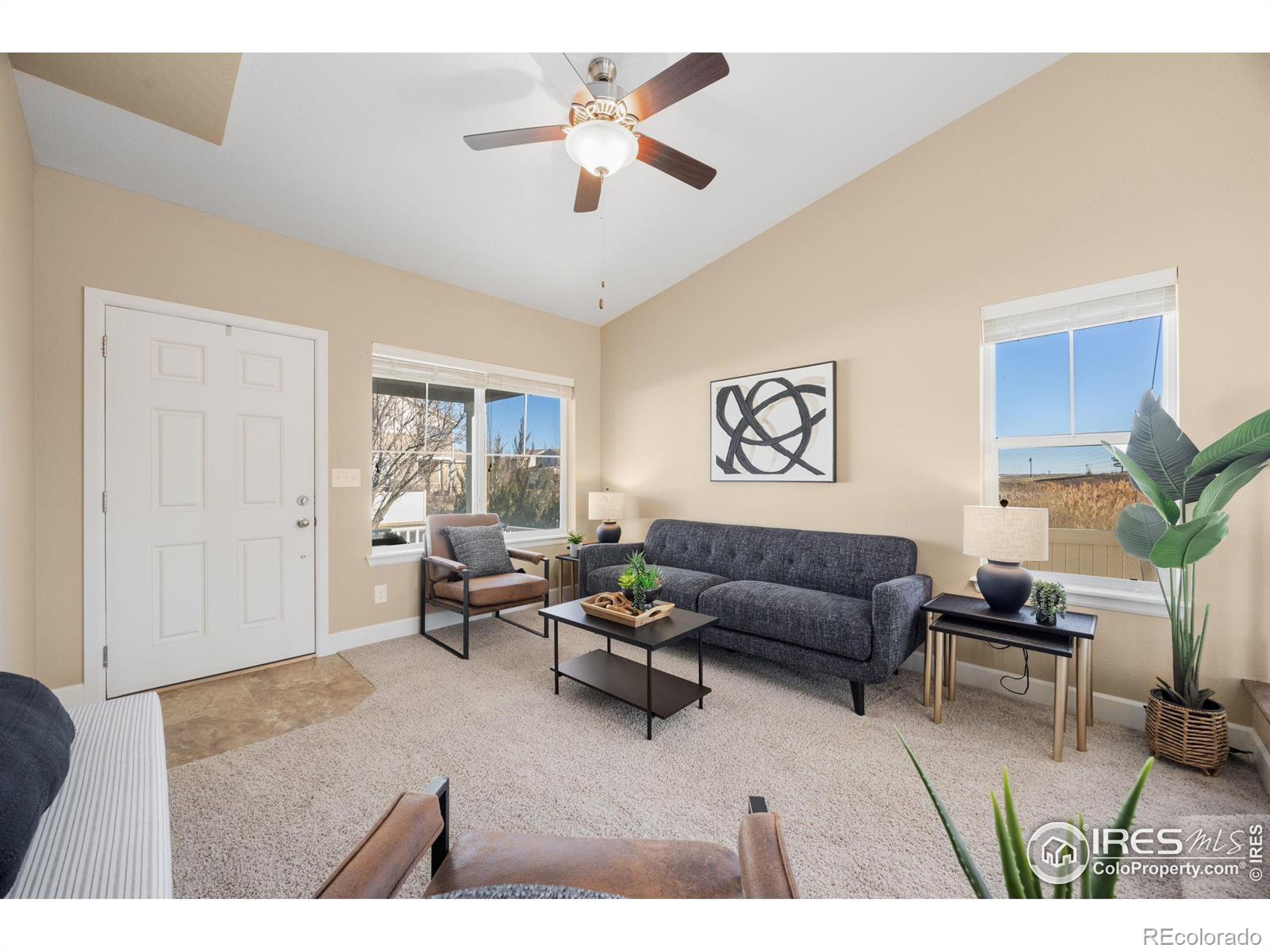 5136 Ravenswood Lane