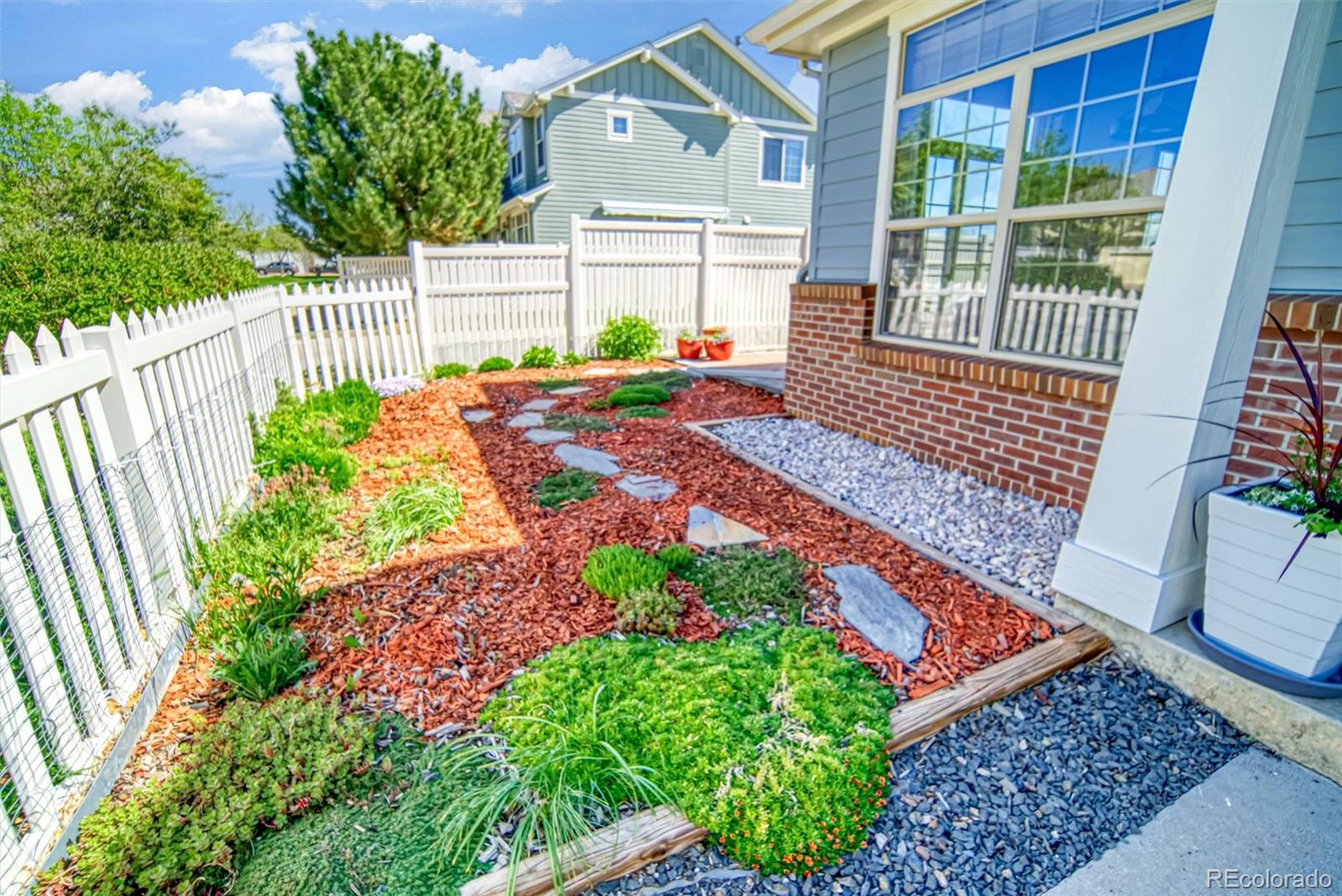 9102 W 107th Place