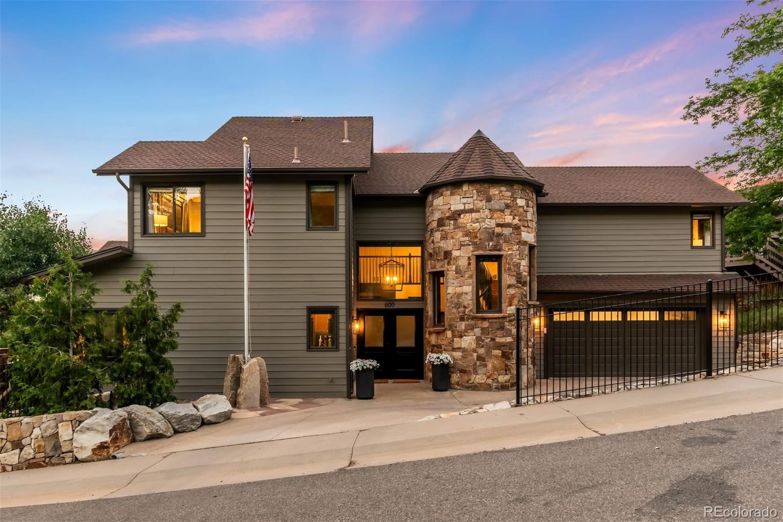 600 Cascade Drive