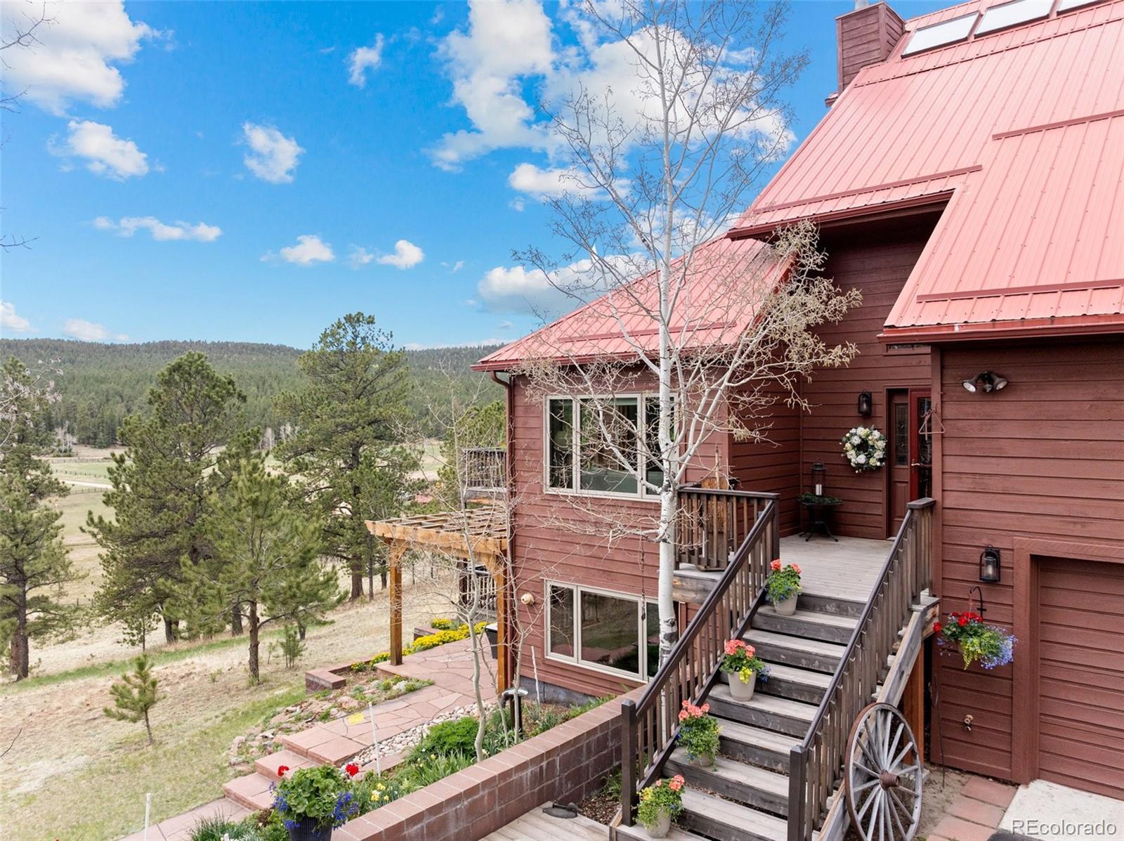 665 Meadow Drive
