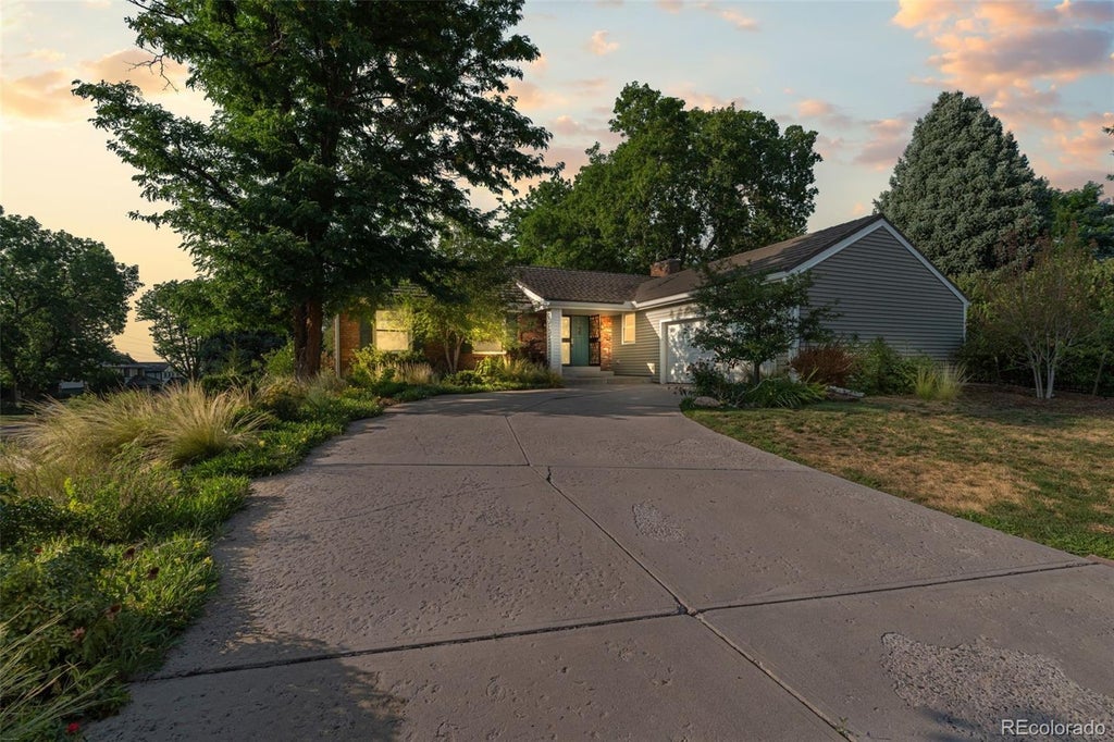 Photo of 3083 S Spruce Way, Denver, CO 80231 (MLS # 9391143)