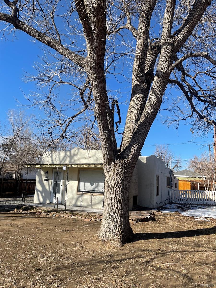 4445 E Florida Avenue