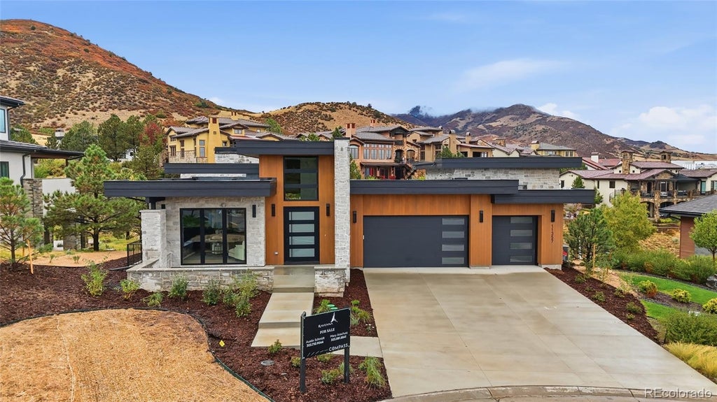 Photo of 11357 Birolli Place, Littleton, CO 80125 (MLS # 7879769)