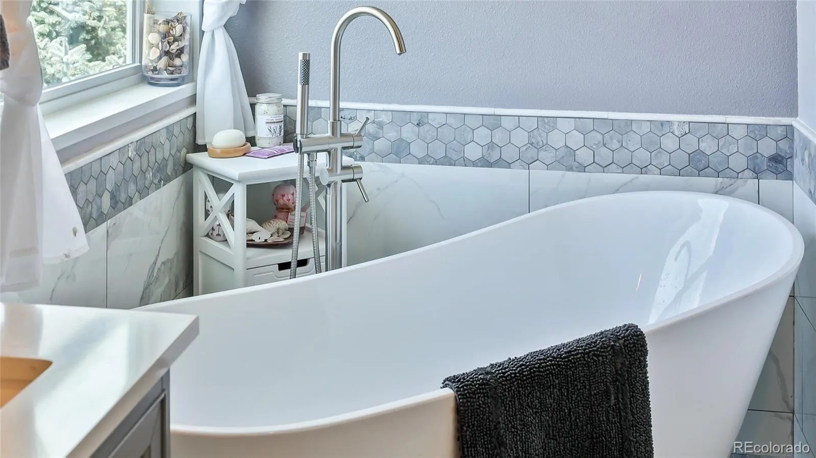 Akron, Colorado 80720, United States, 3 Bedrooms Bedrooms, ,3 BathroomsBathrooms,Residential,Active,175646