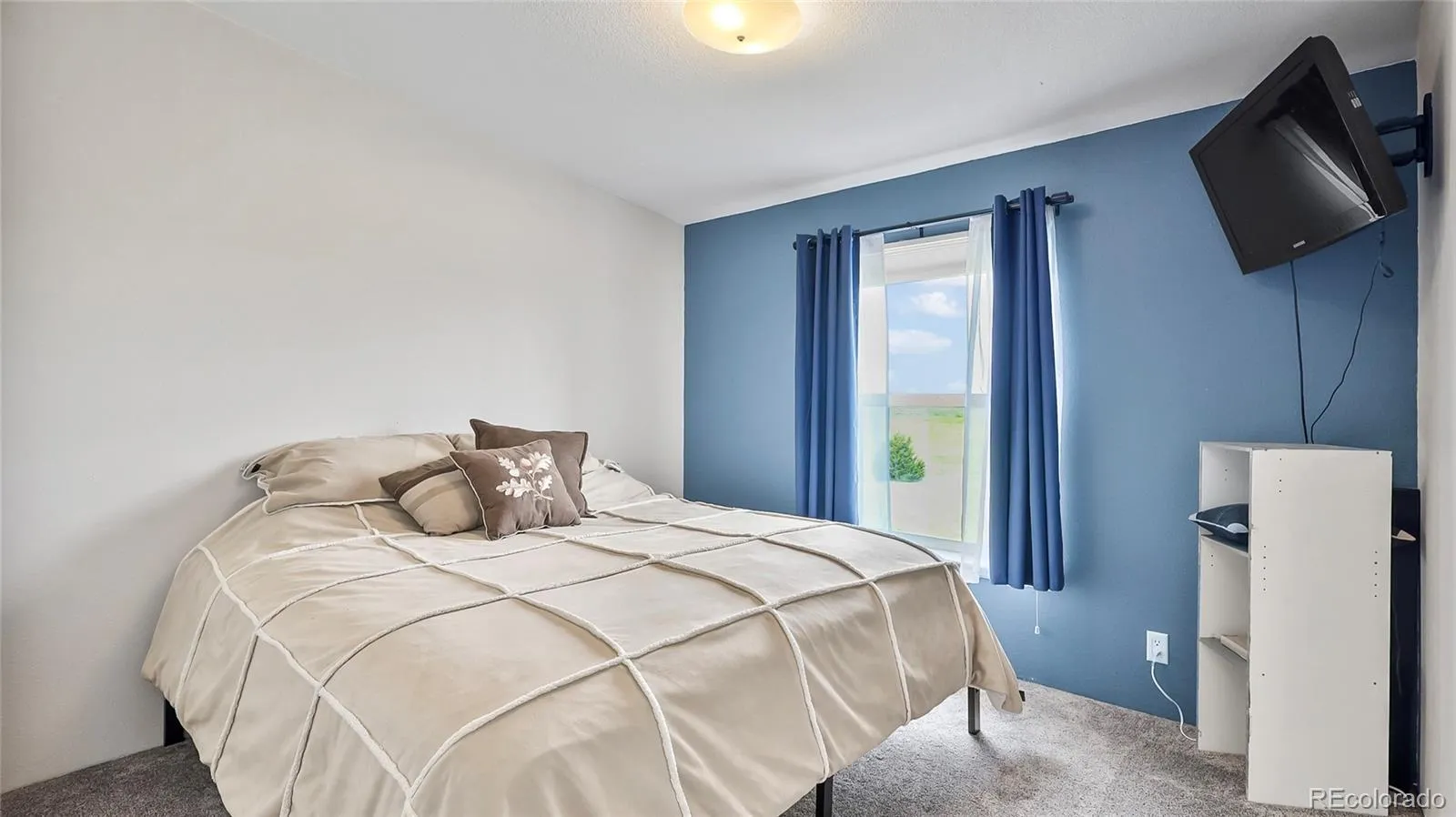 Akron, Colorado 80720, United States, 3 Bedrooms Bedrooms, ,3 BathroomsBathrooms,Residential,Active,175646