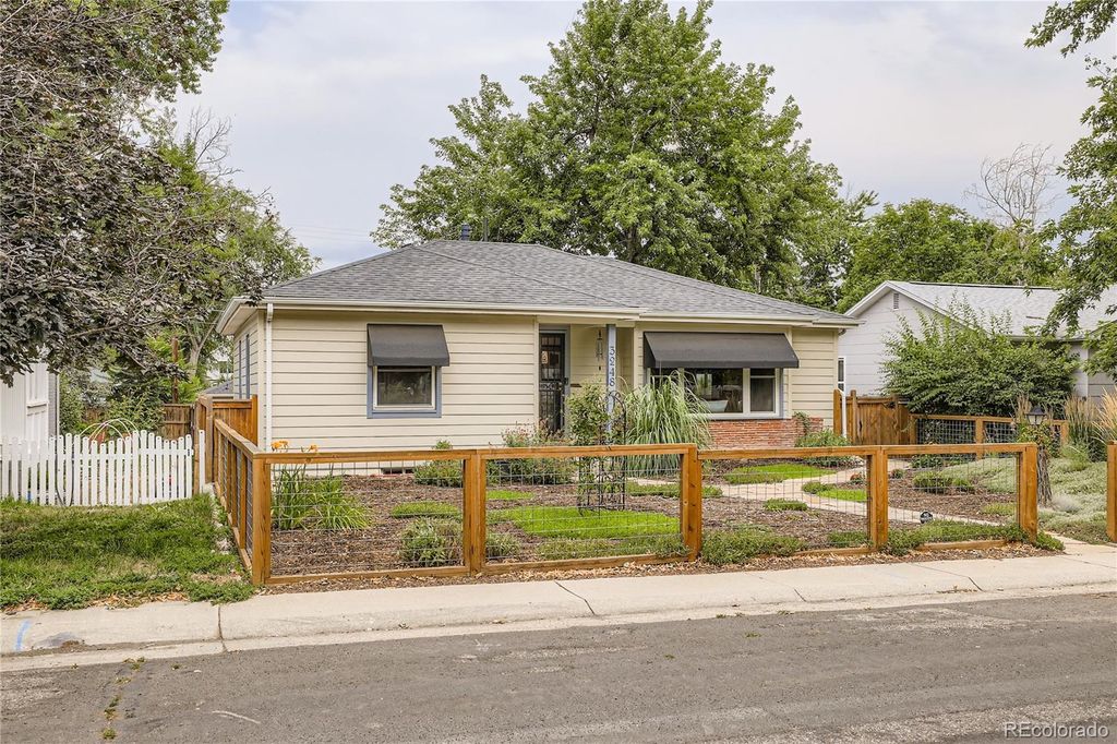 Photo of 3248 S Ogden Street, Englewood, CO 80113 (MLS # 8489774)