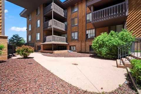 Condominium in Colorado Springs CO 935 Saturn Drive 4.jpg