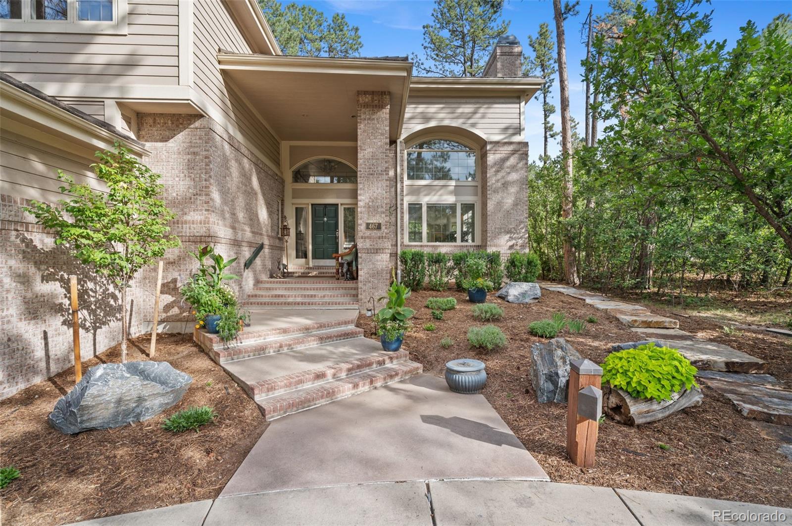 467 Lorraway Drive