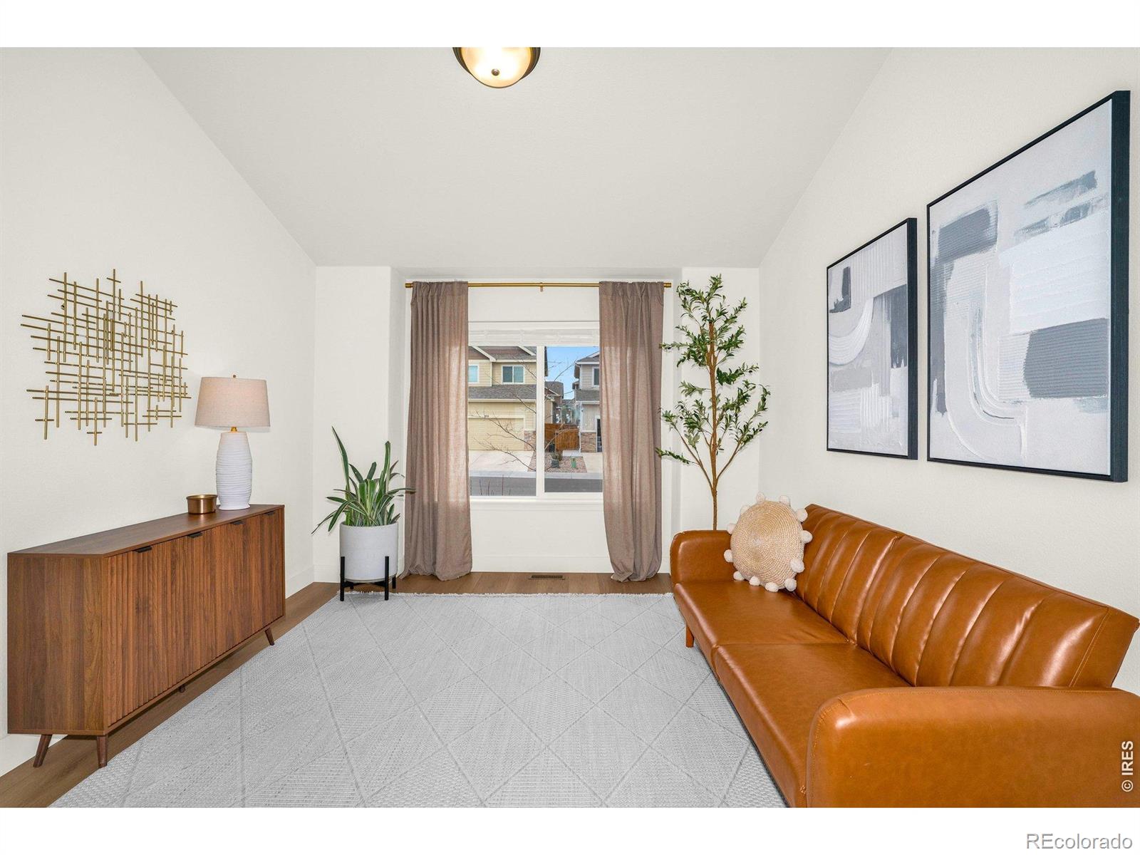 934 Milner Pass Road