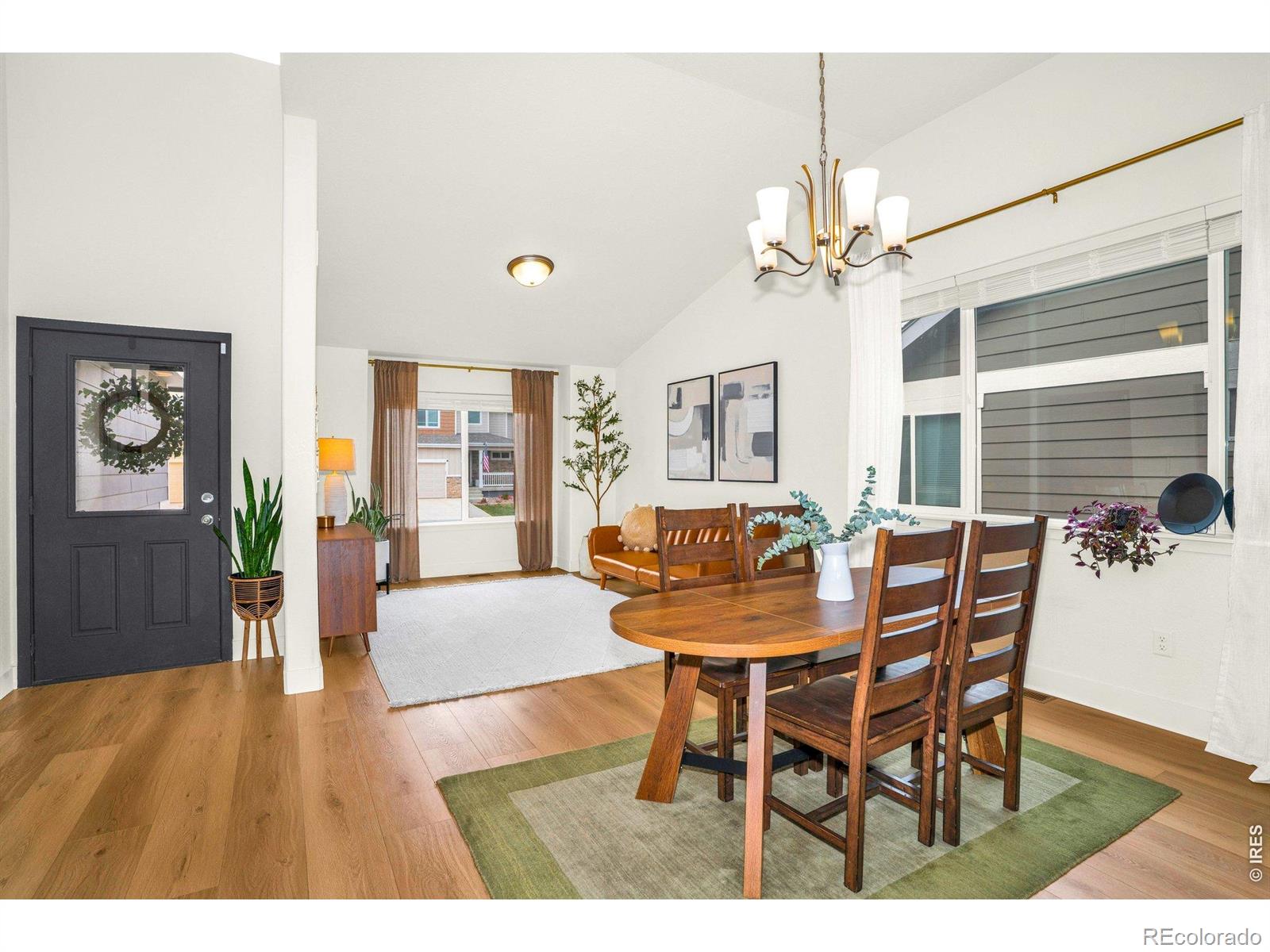 934 Milner Pass Road