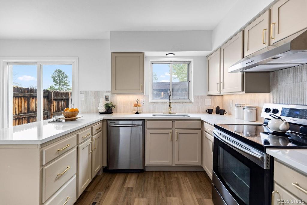 5667 S Lowell Boulevard, Littleton, CO, 80123 4 5667 S Lowell Boulevard
