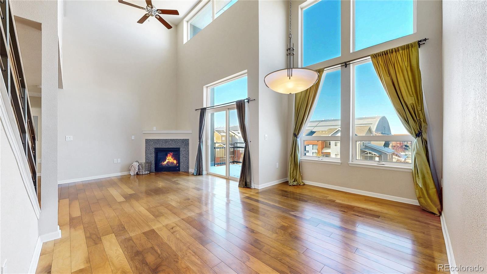 8185 E Lowry Boulevard 302