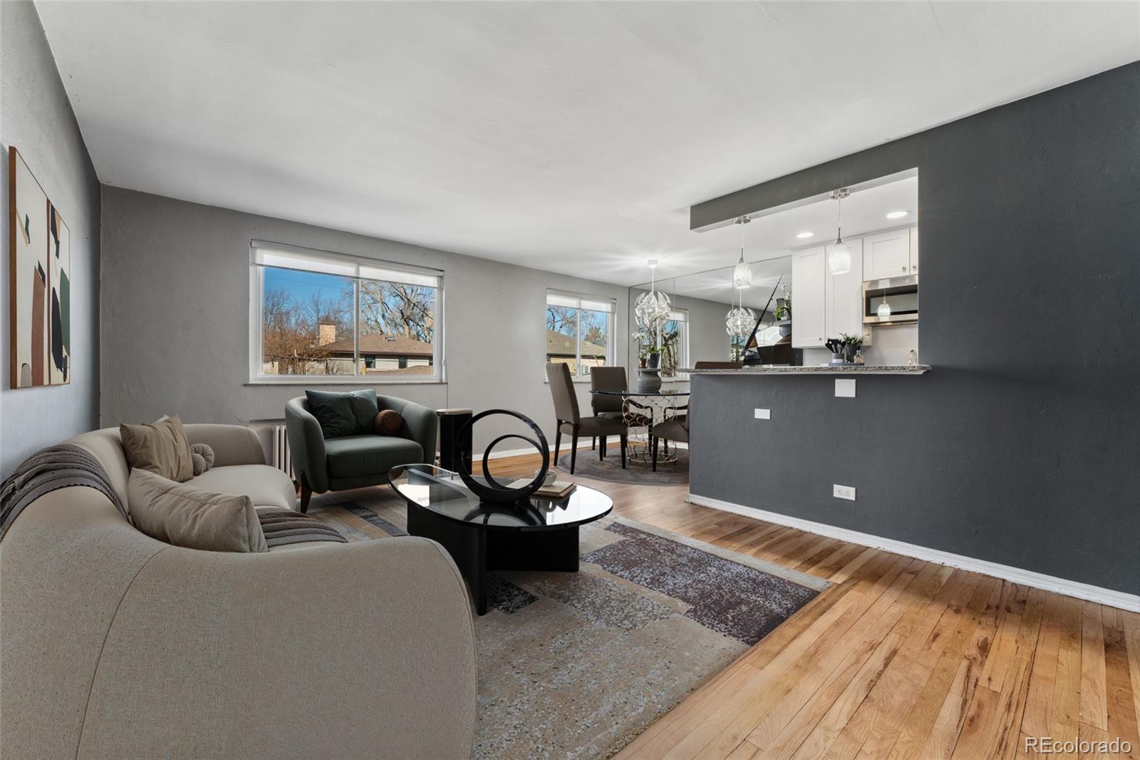 525 Jackson Street 304
