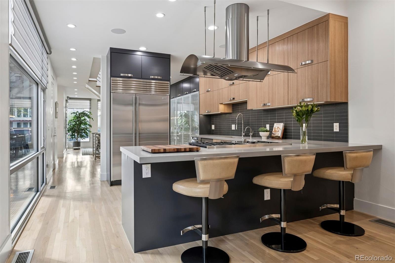 512 Cook Street, Denver, CO, 80206 1 512 Cook Street