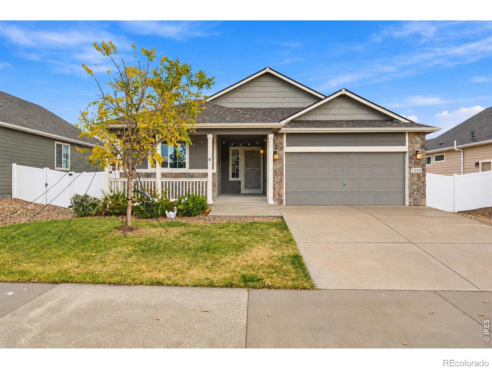 7588 Back Stretch Drive