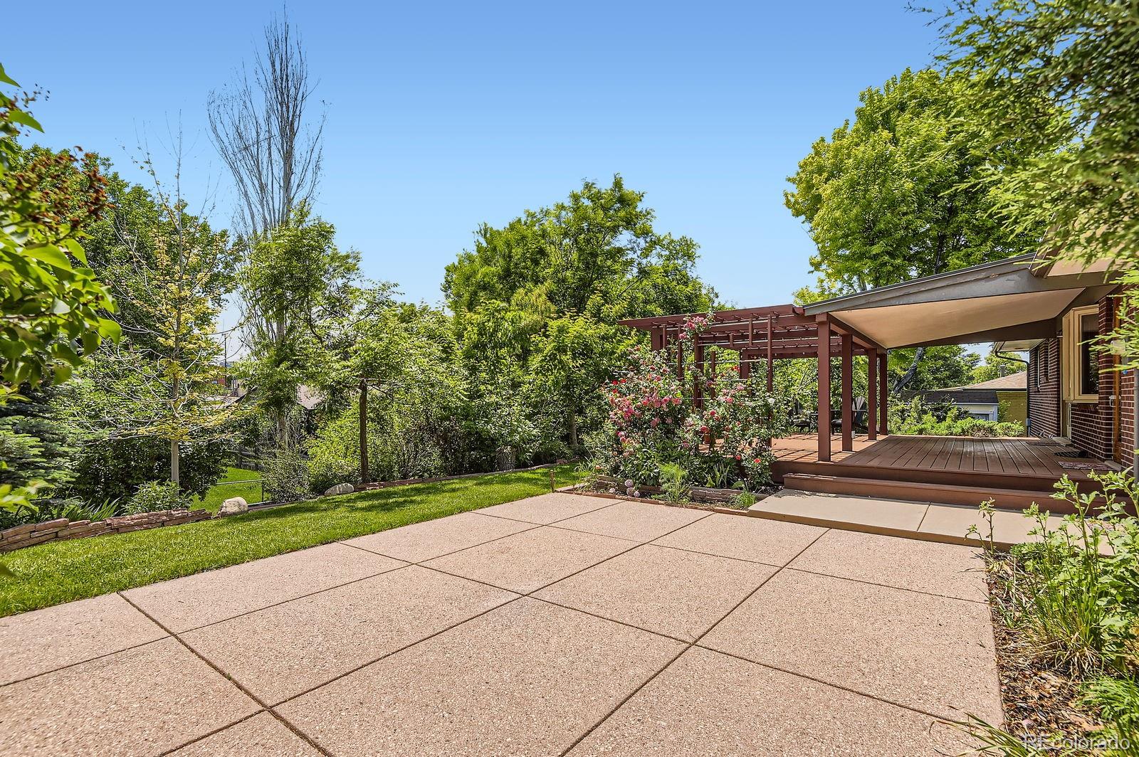 8292 E Lehigh Drive