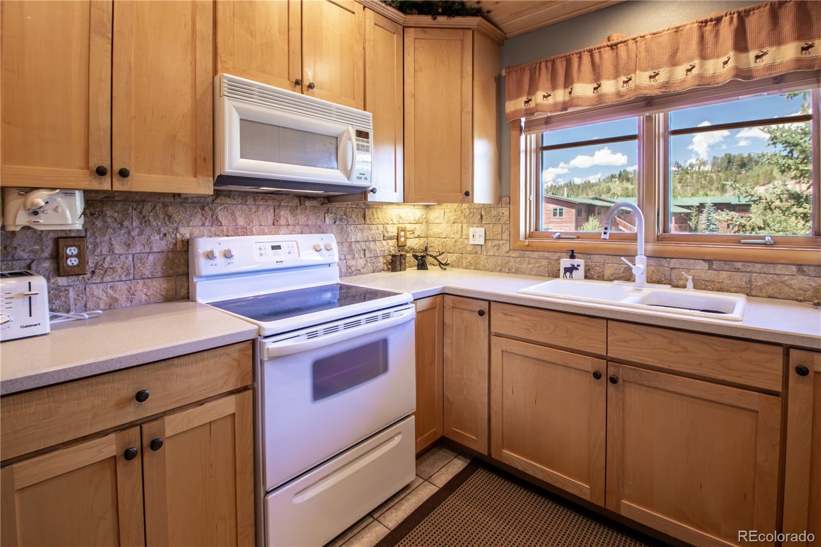 205 Bella Vista Court 311
