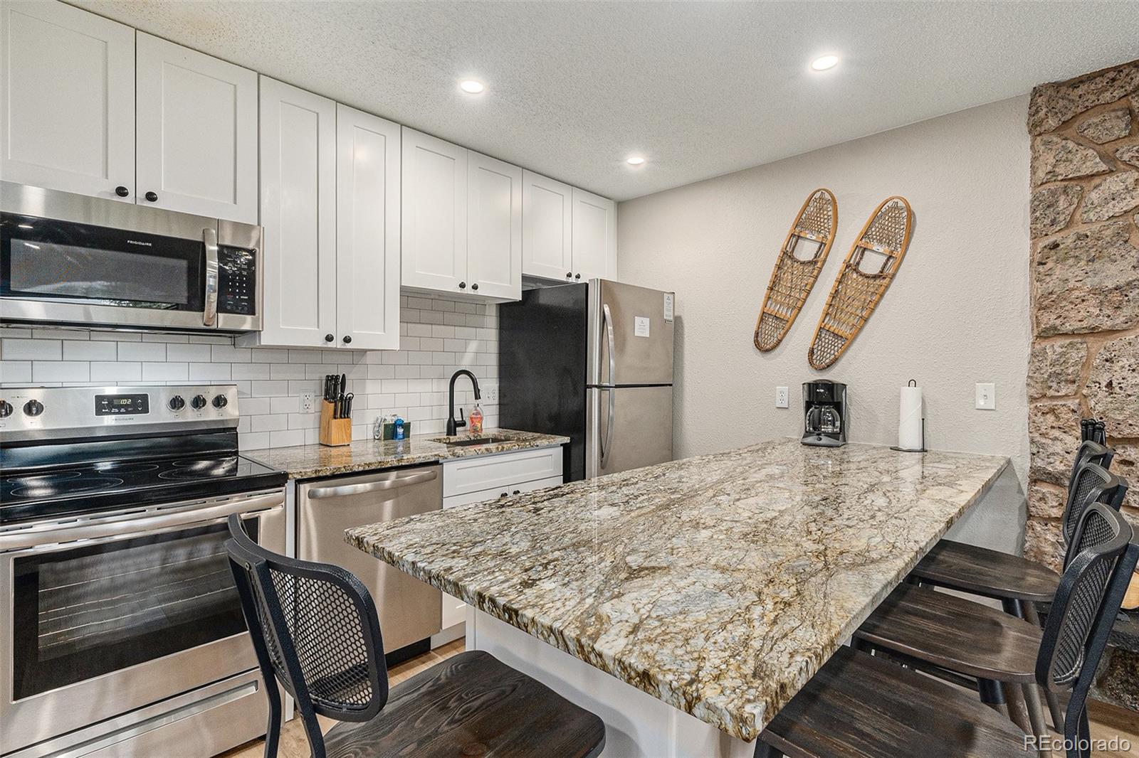 507 Hi Country Drive 7-87