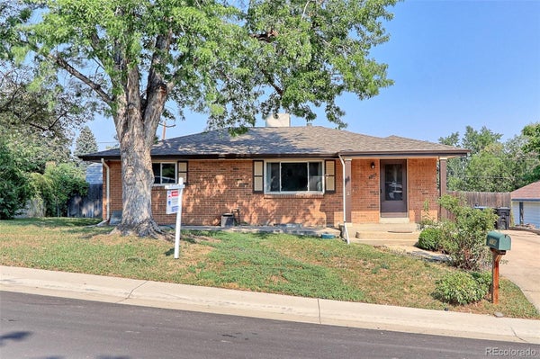 7136 OTIS ST, ARVADA, CO 80003 - Image e59c50ecfaa4a767b46bb9987f5e9276/951814542