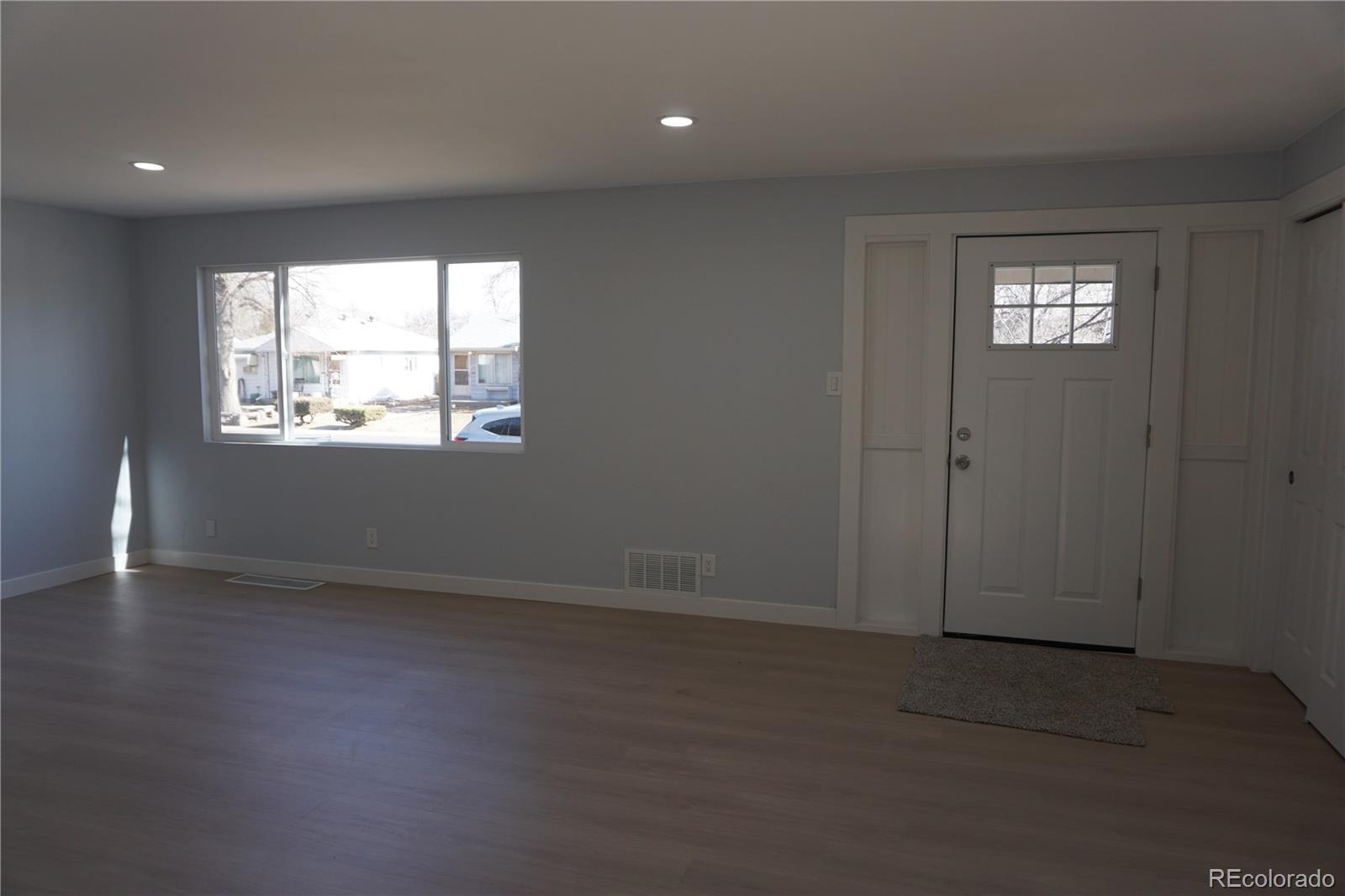 1657 Kingston Street