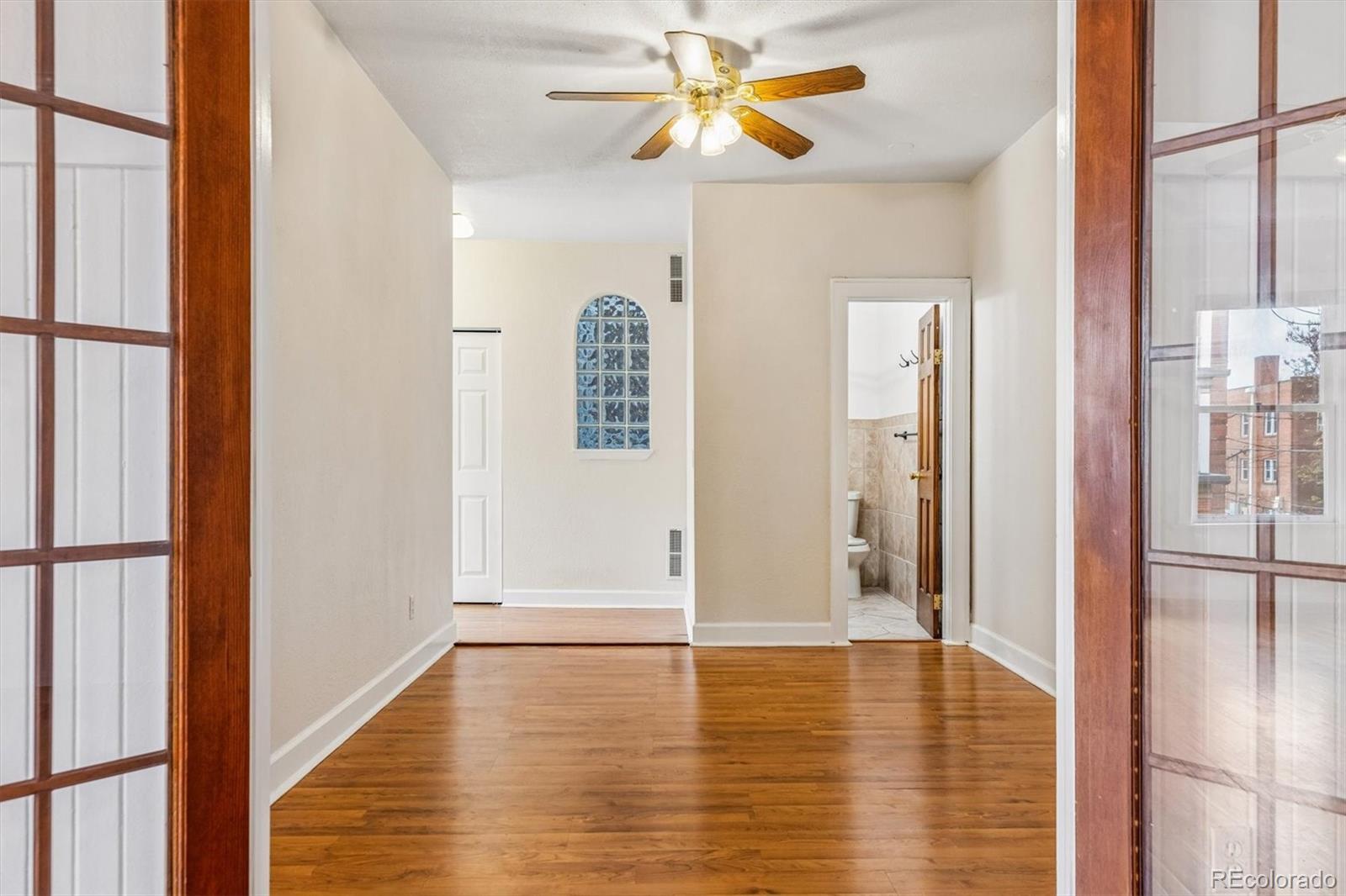 1376 N Pearl Street 210