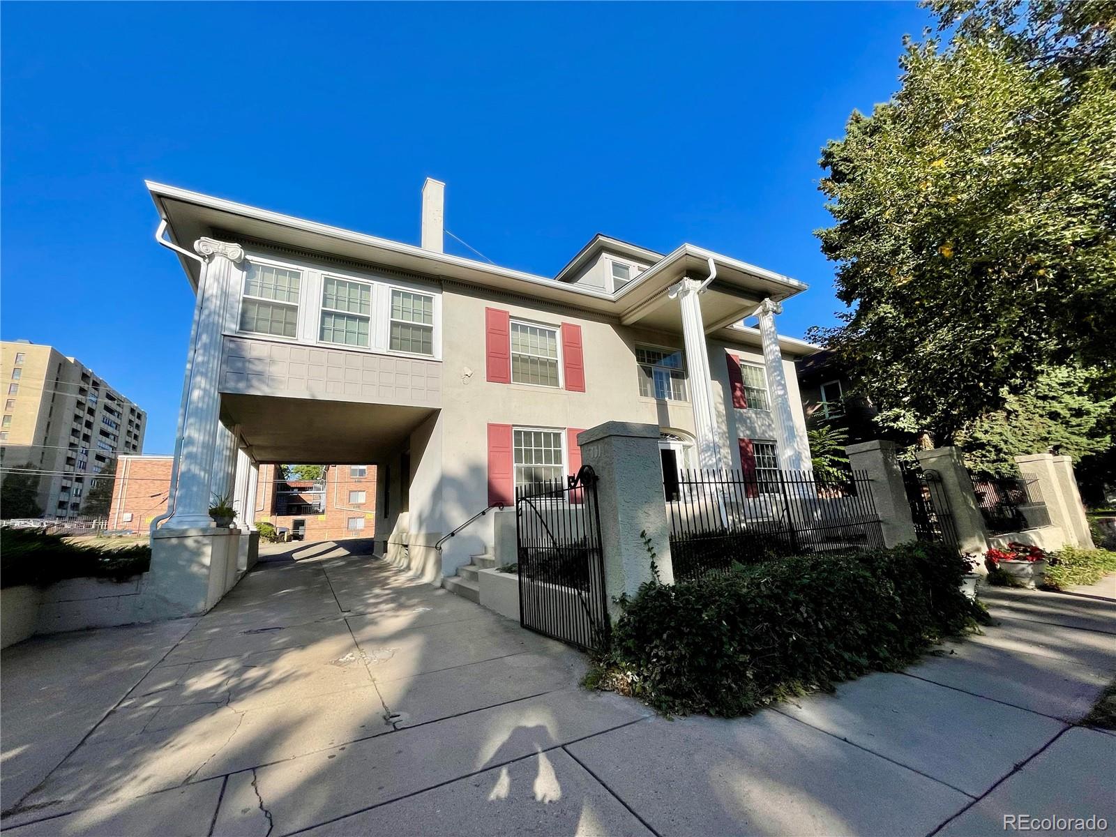 851 N Clarkson Street
