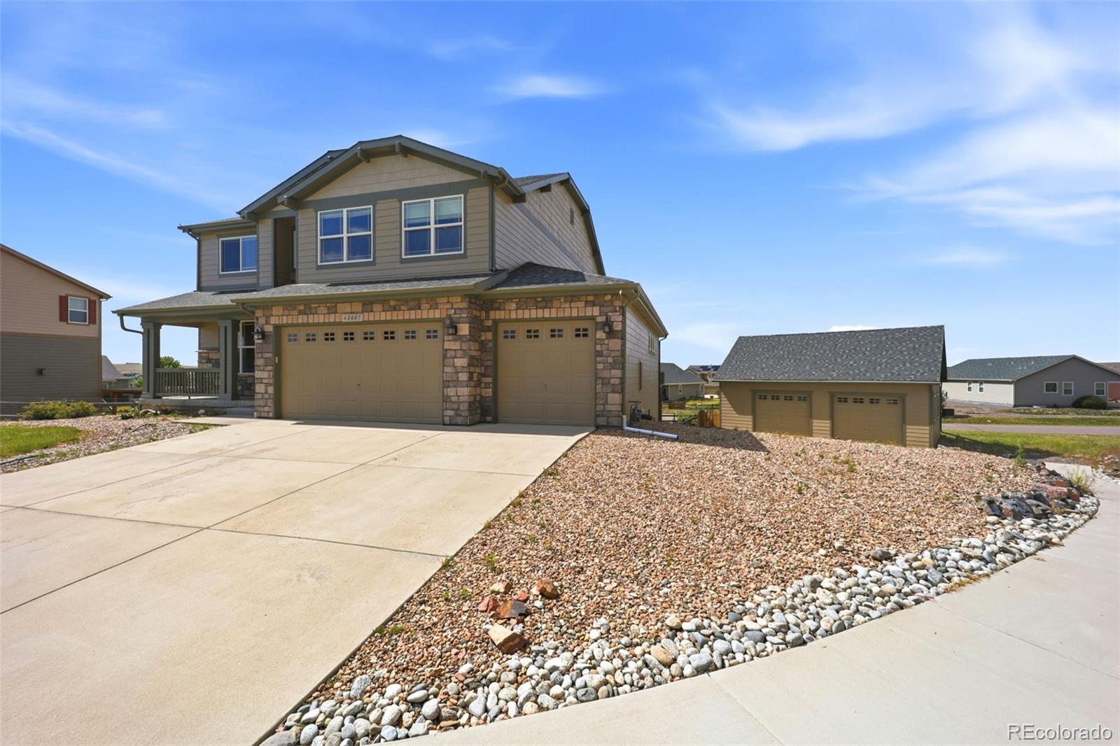 42007 Westchester Circle