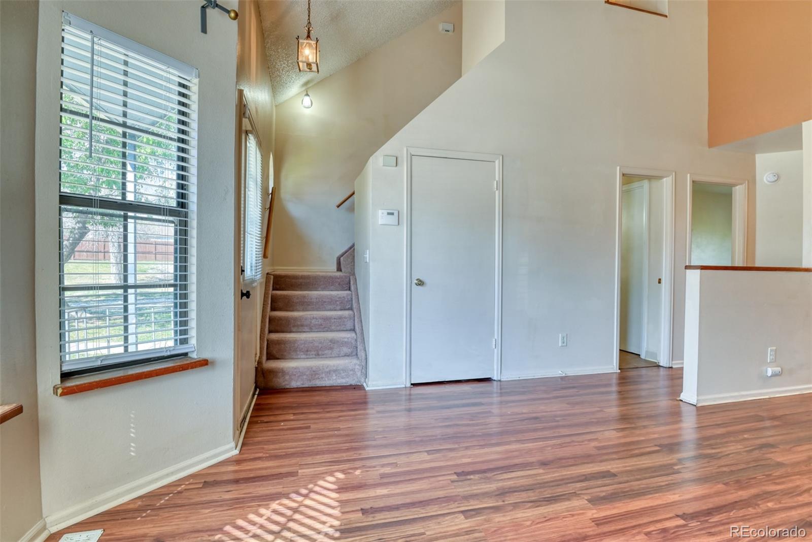 864 London Green Way