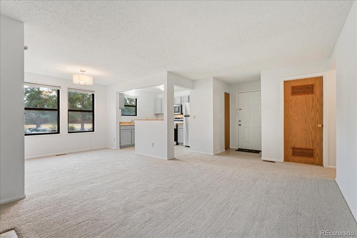 6705 S Field Street 811
