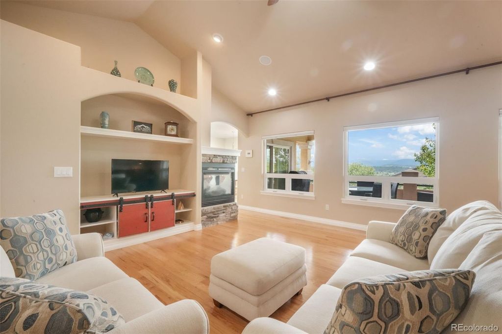 Photo of 20316 High Pines Drive, Monument, CO 80132 (MLS # 5511409)