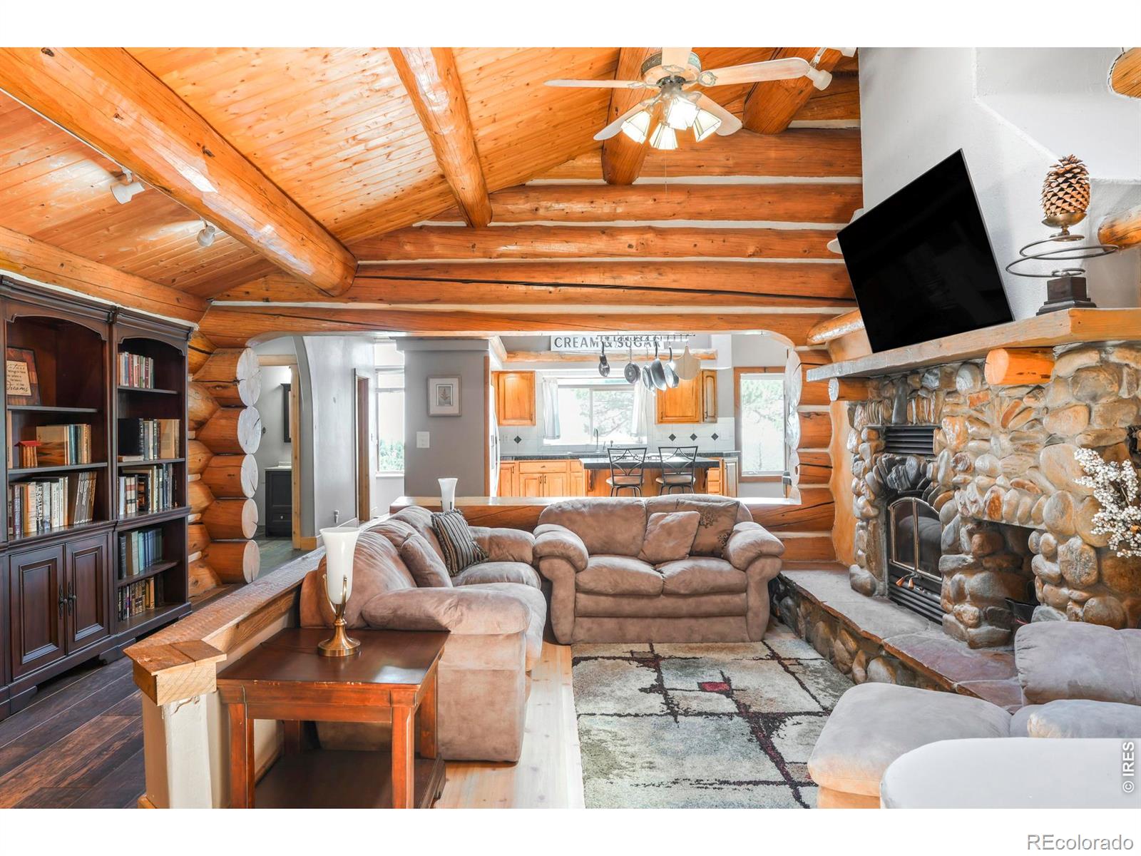 24043 Eagle Cliff Trail