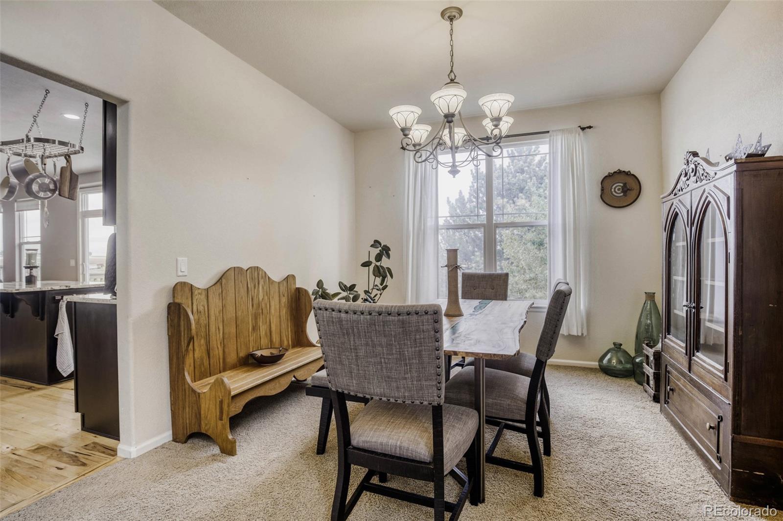 2412 White Wing Road