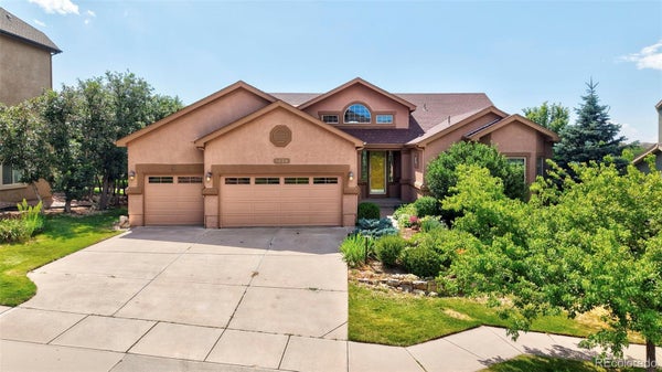 1825 BRIDLE OAKS LN, COLORADO SPRINGS, CO 80921 - Image e5fe31493ca6df80ac9d32156f742bb1/968710839