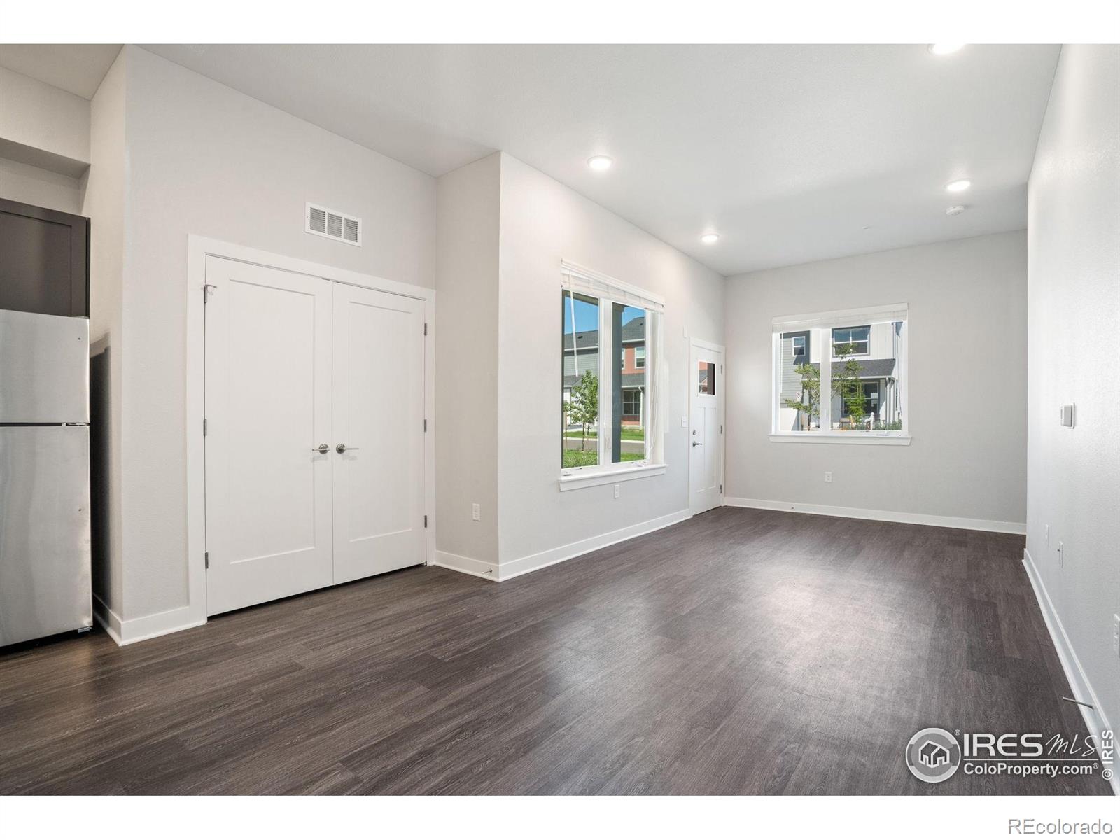 5561 Wheelhouse Way 1