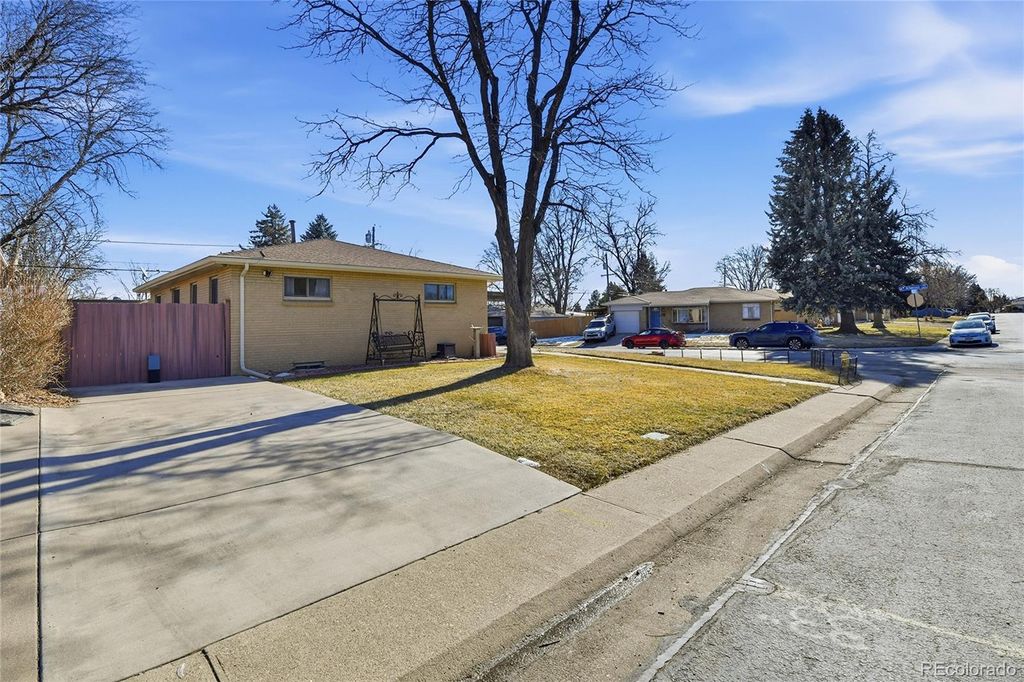 Photo of 5785 W Arkansas Avenue, Lakewood, CO 80232 (MLS # 2681706)